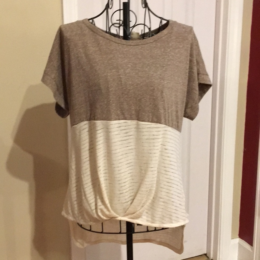 NWT Belle du jour high low Tunic🧡